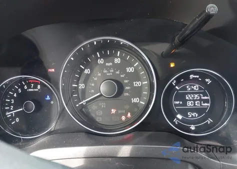 2016 Honda Hr-V Lx z USA, uszkodzony, nr VIN 3CZRU5G36GM750688